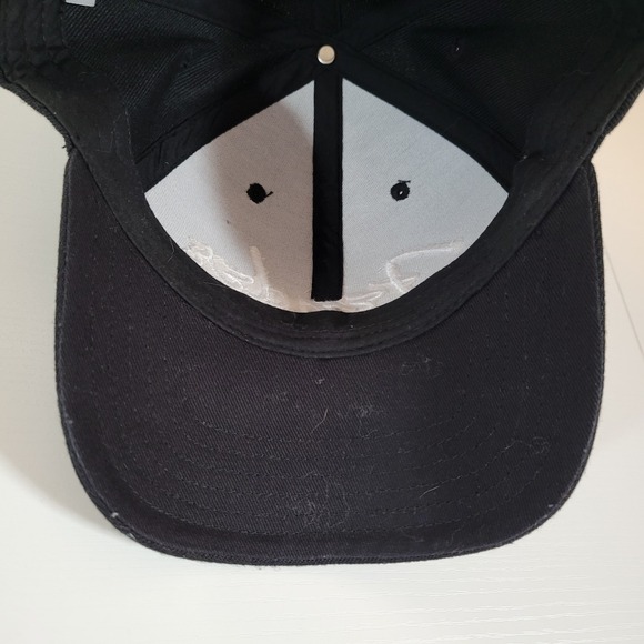 Fender Guitar Hat Cap Black Embroidered Logo Unisex Music Rock Adjustable 1336 - Picture 4 of 4